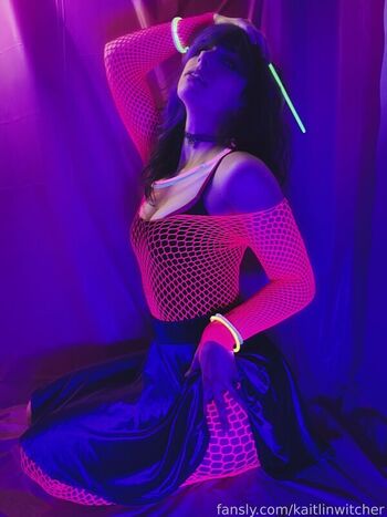 Full leaked Kaitlin witcher page private photo