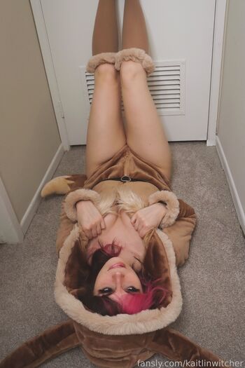 Full leaked Kaitlin witcher private photo