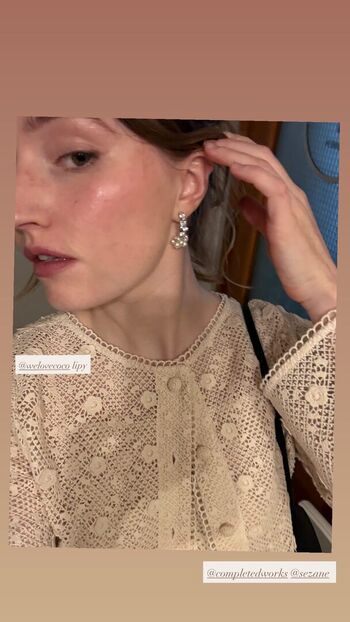 Full leaked Kaitlyn dever private photo
