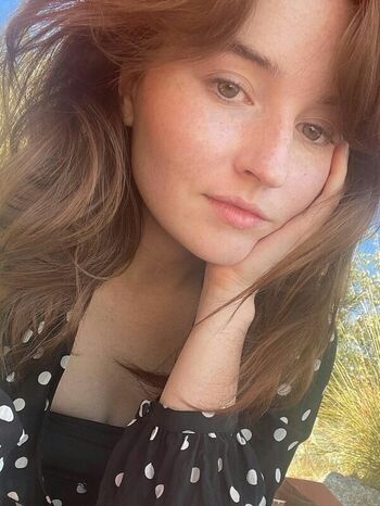 Full leaked Kaitlyn dever private photo