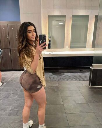 Full leaked Kaitlyn towell private photo