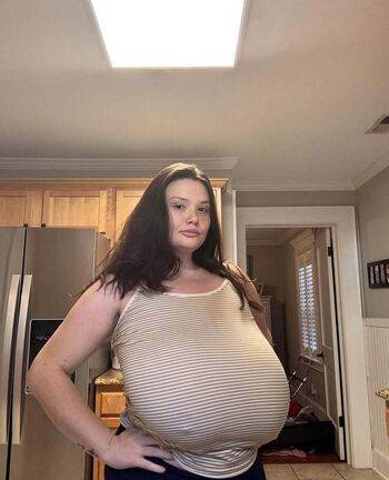 Full leaked Kaitlyn private photo