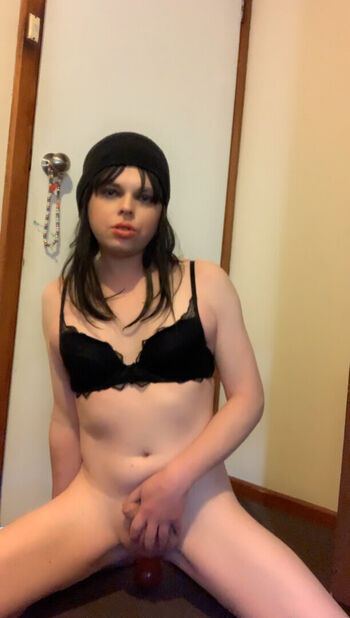 Full leaked Kaitycumcake page private photo