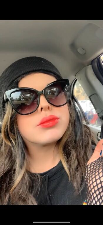 Full leaked Kaitycumcake page private photo