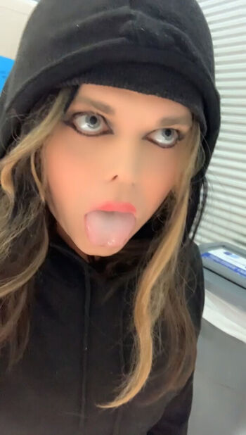 Full leaked Kaitycumcake page private photo