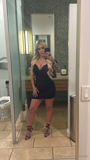 Full leaked Kali roses page private photo