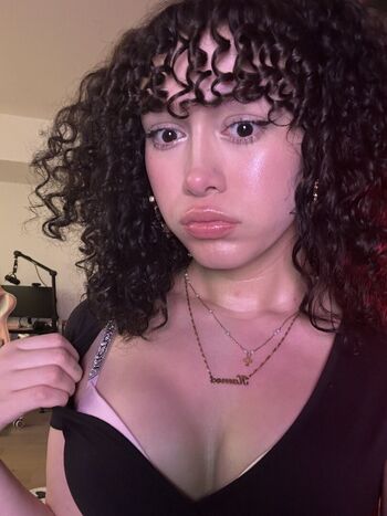 Full leaked Kameaisweird private onlyfans photo