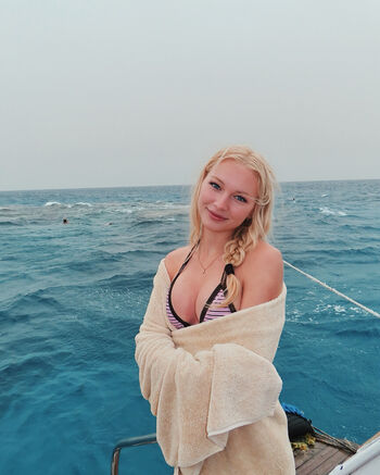 Full leaked Kami fotta private onlyfans photo