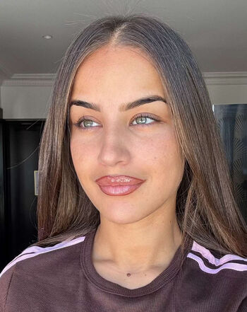 Full leaked Kamilaofficiel private photo
