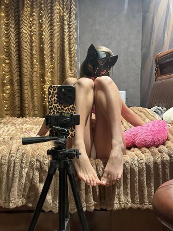 Full leaked Kamilla soles page private onlyfans photo