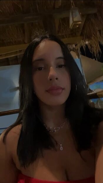 Full leaked Kamy private onlyfans photo