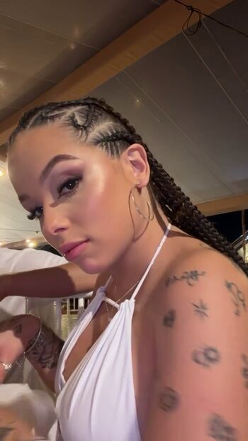 Full leaked Kamyla maria page private photo