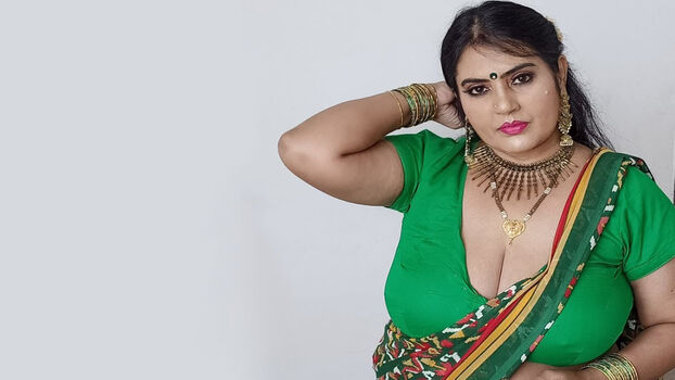 Full leaked Kanchan arora private photo