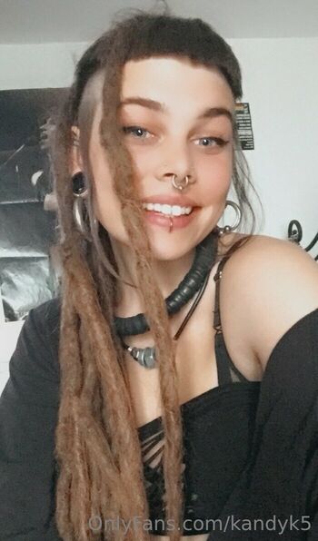 Full leaked Kandyk private photo