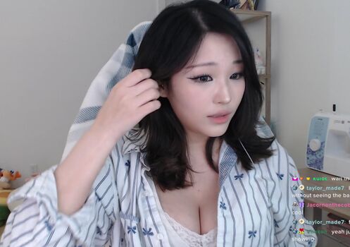 Full leaked Kang hee yoon page private onlyfans photo