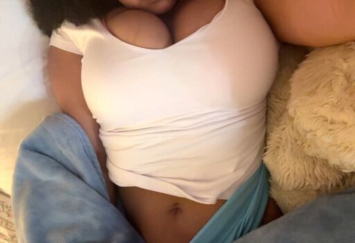 Full leaked Kaniah shaw private photo