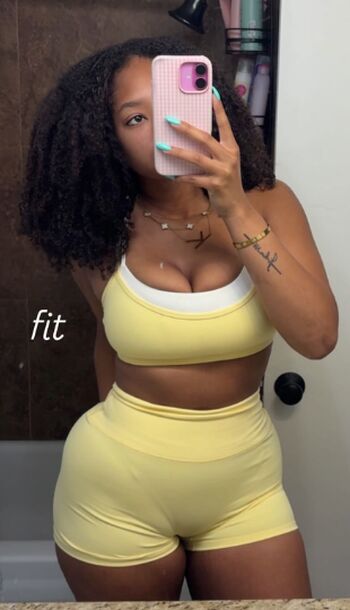 Full leaked Kaniah shaw private photo