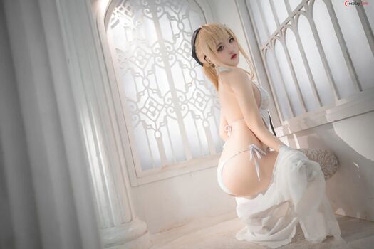 Kaori Cosplay