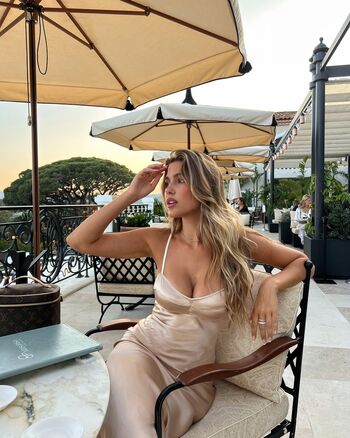 Full leaked Kara del toro page private photo
