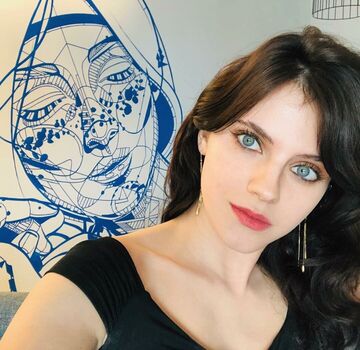 Full leaked Kara hayward private photo
