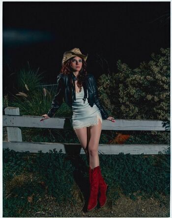 Full leaked Kara hayward private photo