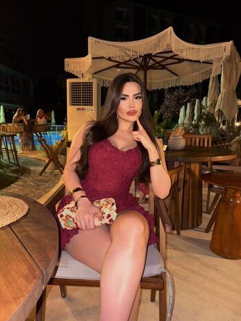 Full leaked Kardelen toprak private photo