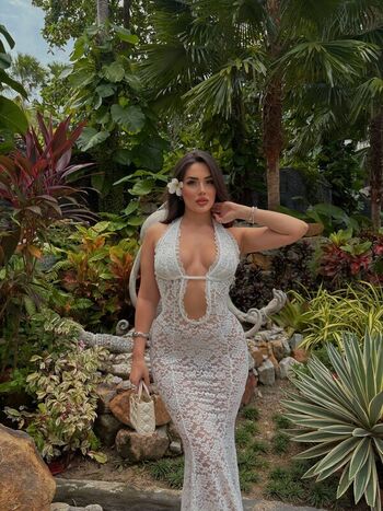 Full leaked Kardelen toprak private photo