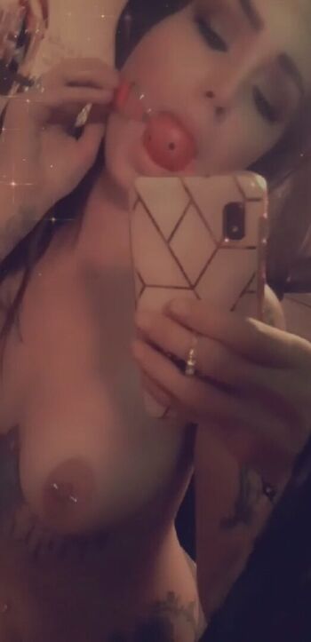 Full leaked Kareeanne singh private photo