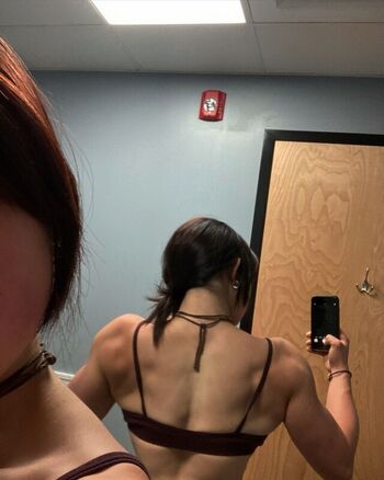 Full leaked Karen luo private photo