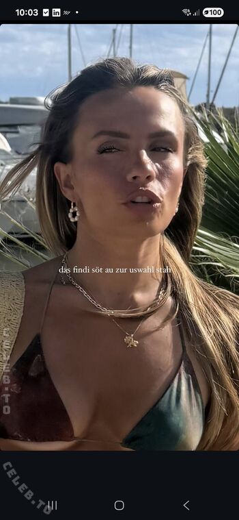 Full leaked Karin bearpark page private photo