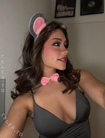 Full leaked Karina scherzer private photo