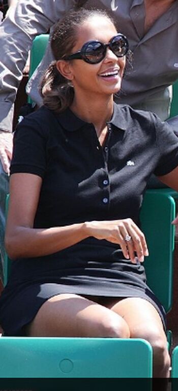 Full leaked Karine le marchand private photo