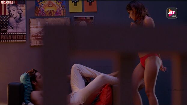 Full leaked Karishma sharma private onlyfans photo