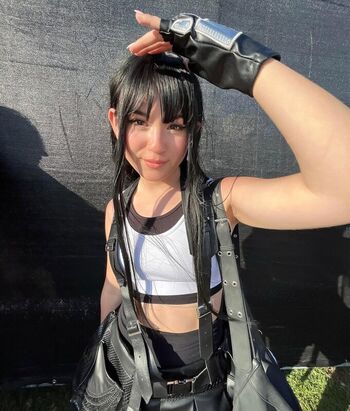Full leaked Kariwahh private photo
