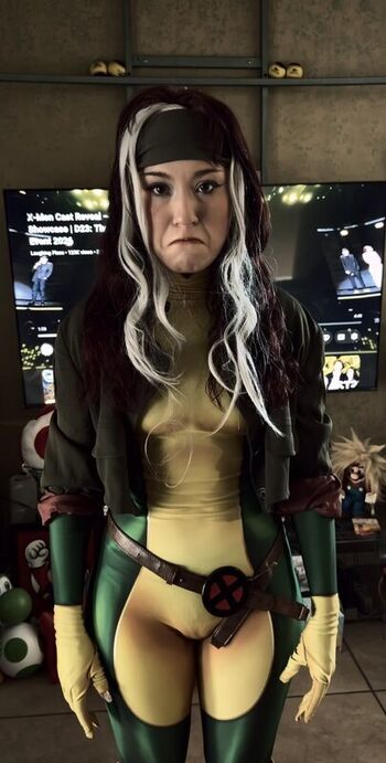 Full leaked Kariwahh private photo
