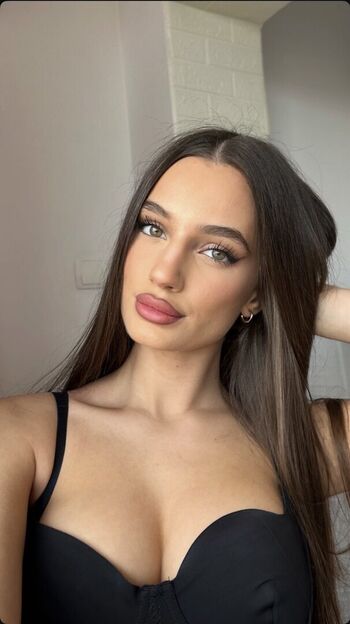 Full leaked Karla cristea private photo