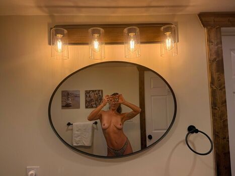 Full leaked Karlee grey private photo