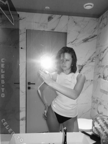 Full leaked Karlotta nila private photo
