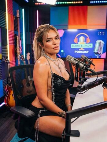 Full leaked Karol g page private onlyfans photo