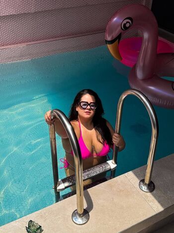 Full leaked Karol lannes private onlyfans photo