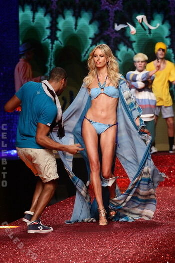 Full leaked Karolina kurkova private onlyfans photo