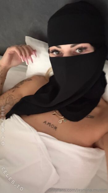 Full leaked Karolinka ofi page private photo