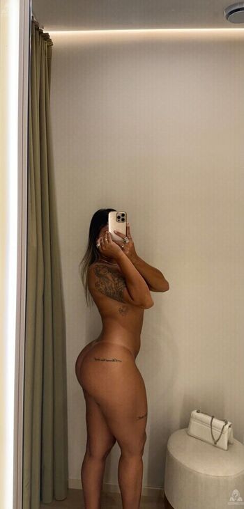 Full leaked Karolzinha page private photo