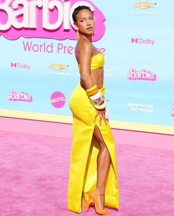 Full leaked Karrueche private photo
