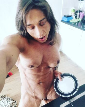 Full leaked Karyn bayres private photo