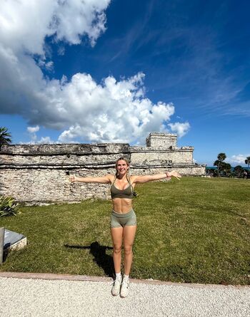 Full leaked Karyn best page private onlyfans photo