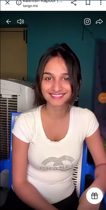 Full leaked Kashish kapoor private photo