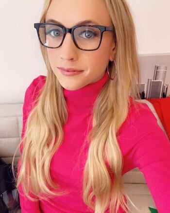 Full leaked Kat timpf private photo