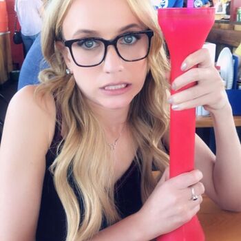 Full leaked Kat timpf private photo