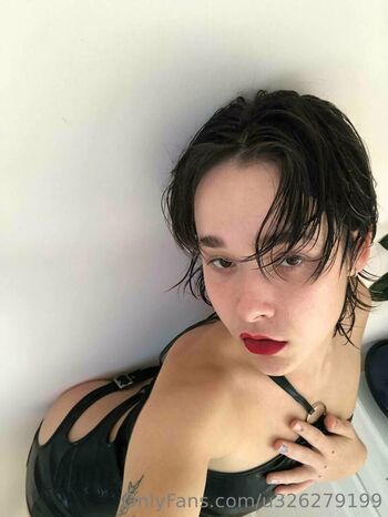 Full leaked Katana miko private photo